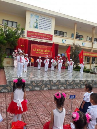 KHAI GIANG